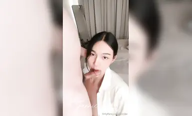 Malaking tits at isang magandang asong babae, masturbating, oral sex at cum swallowing, passionate sex Malaking tits at isang magandang asong babae, masturbating, oral sex at cum swallowing, passionate sex (3)