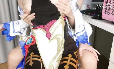 福利姬铃木美咲足交足控狂喜合集(4)