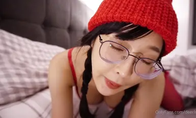 万狼求档OnlyFans斯文眼镜反差小姐姐【deerlong】私拍合集,极品中的极品天生的肉便器,纯情少女展现精湛口活儿口爆吞精(16)