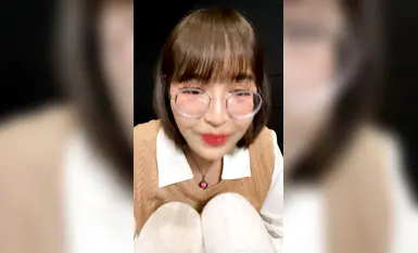 万狼求档OnlyFans斯文眼镜反差小姐姐【deerlong】私拍合集,极品中的极品天生的肉便器,纯情少女展现精湛口活儿口爆吞精(18)