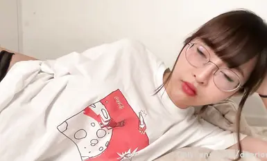 萬狼求檔OnlyFans斯文眼鏡反差小姐姐【deerlong】私拍合集,極品中的極品天生的肉便器,純情少女展現精湛口活兒口爆吞精 (2)