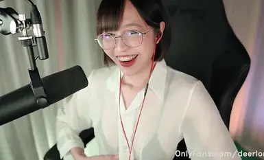 萬狼求檔OnlyFans斯文眼鏡反差小姐姐【deerlong】私拍合集,極品中的極品天生的肉便器,純情少女展現精湛口活兒口爆吞精 (23)