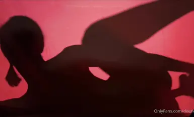 万狼求档OnlyFans斯文眼镜反差小姐姐【deerlong】私拍合集,极品中的极品天生的肉便器,纯情少女展现精湛口活儿口爆吞精(55)