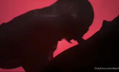 万狼求档OnlyFans斯文眼镜反差小姐姐【deerlong】私拍合集,极品中的极品天生的肉便器,纯情少女展现精湛口活儿口爆吞精(67)