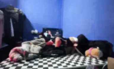 Bậc thầy chuyên quan hệ với những cô gái trẻ đẹp nhất, "dogking", quan hệ với các nữ sinh viên đại học trong khuôn viên trường. Thật hồi hộp và phấn khích khi quan hệ tình dục bí mật trong một lớp học bỏ hoang! Một đứa con ngoan trong mắt cha mẹ, một học sinh ngoan trong mắt thầy cô (5)