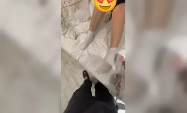 Chuyên địt gái trẻ đẹp nhất, đại ca "chó vua" cặp kè với một em chó Quảng Châu, trong sáng và điệu đà, túm tóc em ấy và đập điên cuồng, body em ấy đẹp quá, địt thoải mái quá (1)