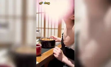 [สาวร่านโชว์ความต่างของแสงกลางแจ้ง] ห้องส่วนตัวของโรงแรม