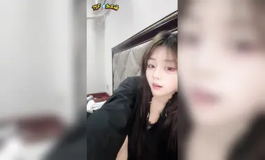 Gadis cantik pergi ke laut, krim tanpa perlindungan, melancap, kencing (1)