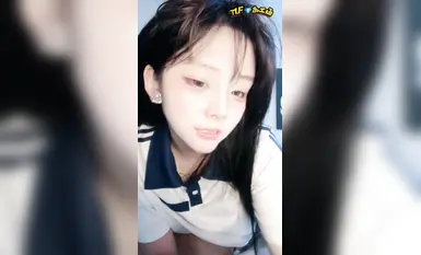 美少女が海に行って無防備に中出し、オナニー、放尿（5）