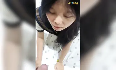 【清纯女大竟是母狗？ 】玩弄反差小母狗