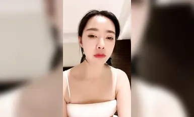 [Tiếp viên hàng không thực sự kiếm thêm tiền] Nữ thần siêu dâm đãng "Tiếp viên hàng không Xixi" của chương trình phát sóng trực tiếp đầy màu sắc quan hệ tình dục với bạn trai bằng một con cặc dày không có bao cao su. Cô ấy có một cái "mèo" màu hồng và chặt chẽ, thực sự là tuyệt nhất! 2