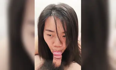 反差骚婊深喉淫声荡语极度淫骚