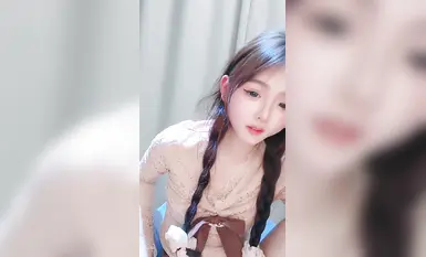 2025年3月最新，抖音網紅女神下海【小饞貓】好美啊，絕對讓你一眼愛上，真是個超級反差的極品尤物，嫩的很全脫 (1)