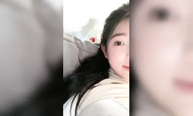 [Real face showing student girl] Customized by a rich man, beautiful school girl [sophomore girl] welfare, showing breasts in the classroom, masturbating in the dormitory, exquisite steamed bun pussy (2)