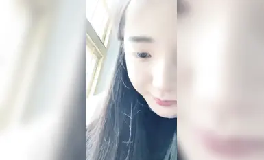 【真實露臉學生妹】土豪重金定製，高顏校花級美女【大二學妹】福利，教室課堂上露奶，宿舍露出自慰，絕品饅頭逼 (4)