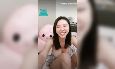 極品美艷御姐_大奶台妹【lolabb】大尺度抽插噴水合集_椅子上、床上、浴室各種淫盪自慰，多次噴水，而且是狂噴！！(1)