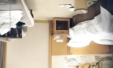 約操極品美乳外圍小姐姐，美是掩蓋不住的，脫衣才發現乳房又大又美誘惑力十足，激情啪啪口交觀賞度滿分