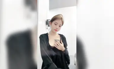 Năm 2007, cô gái xăm mình đẹp nhất "Pondering Tragedy" đã phát sóng trực tiếp, với vẻ ngoài như tiên nữ, đôi chân dài tuyệt nhất, vừa xoa ngực vừa thủ dâm, tôi thực sự ghen tị với bạn trai cô ấy! ② (6)