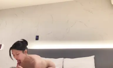 极品颜值反差骚婊学生妹『楼梯女계단녀』在楼梯停车场抠逼自慰酒店被金主各种姿势爆操，如玉般的身体酥到骨头里⑤ (6)