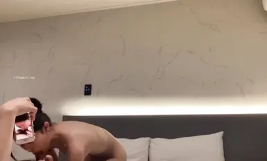 极品颜值反差骚婊学生妹『楼梯女계단녀』在楼梯停车场抠逼自慰酒店被金主各种姿势爆操，如玉般的身体酥到骨头里⑤ (6)