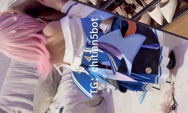 【02月最新】可盐可甜COS抽像女菩萨【池甜chitian1】纸飞机付费福利，各种露脸手口交性爱(2)