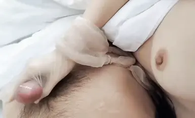 Ang nangungunang letter circle training master na "Big Smoker" ay nagpapanatili sa iba't ibang mga batang babae sa pagkabihag at mga insulto at pinarurusahan sila sa iba't ibang paraan, na lubhang kapana-panabik! Pumila ang mga diyosa pa