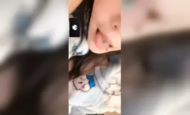 The best young girl 1V1 video naked chat masturbation video leaked