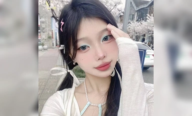 Gadis semangat Jiangxi, Zhou Fangxia, perempuan murahan kecil itu melakukan apa sahaja yang disuruh, menjejali pukinya, menggosok payudaranya, dan selepas beberapa latihan, gadis dingin itu sebenarnya mula menikmatinya!