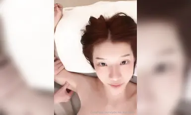 Post-00s Korean pure love couple "Zhenzhen" OF pure love private photo shoot, white tender loli student girl beauty, sexy fat ass model figure, walking electric small motor (3)