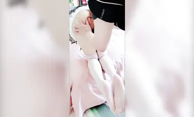 完璧な体を持つ9頭身の少女がスポンサーと付き合い、セックスの訓練を受けます。彼女は美しく、無敵の体を持っています。彼女は貧乏人の女神であり、金持ちの精子壺である最高級のコントラスト雌犬です！次へ (12)