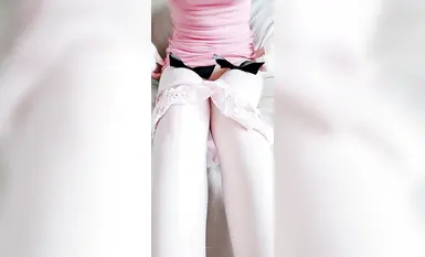 키가 9개나 되고 몸매도 완벽한 여자가 스폰서와 관계를 맺고 성관계를 갖도록 훈련을 받았습니다. 그녀는 아름답고 무적의 몸매를 가지고 있어요. 그녀는 가난한 이들의 여신이자 부자들의 정자 항아리인 최고의 대조적인 여자예요! 다음 (9)