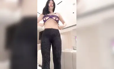 巨乳颜值女神反差骚荡至极，直播裸舞身姿妙曼，道具速插骚穴，淫语连天(6)