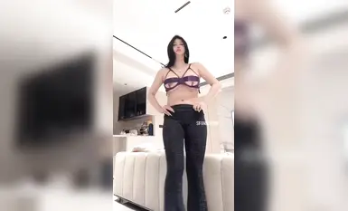 巨乳颜值女神反差骚荡至极，直播裸舞身姿妙曼，道具速插骚穴，淫语连天(6)