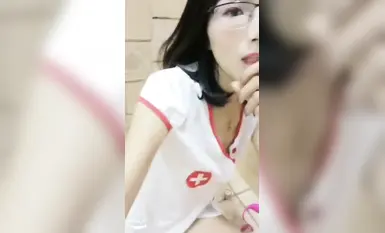 メガネっ娘（２）でもコントラストが見られる