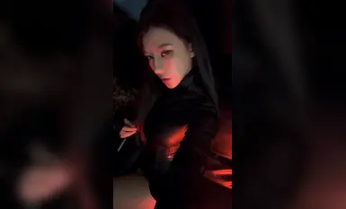 Lựa chọn của biên tập viên Bộ truyện Contrast Girl (18)