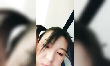Strawberry Bear bernilai tinggi E-cup Loli dalam kerongkong blowjob footjob dan koleksi rancangan seks ghairah teman lelaki (2)