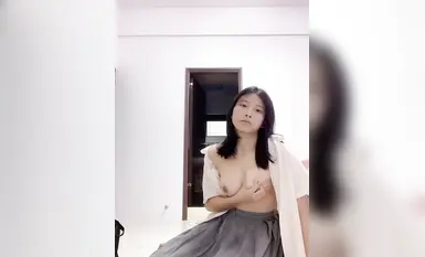 [Siêu rò rỉ] Ảnh tự sướng của cô gái trẻ ngây thơ, con đĩ đại học Xuan Er, được chụp cho nhà tài trợ của cô đã bị lộ 007