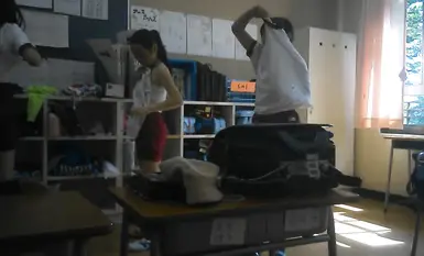 教室盗撮视频