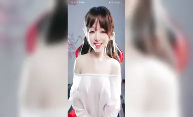 【萝莉小羊】舞蹈校花~