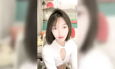 04 Các cặp đôi sinh viên trường nghệ thuật ngày nay biết cách tận hưởng niềm vui.