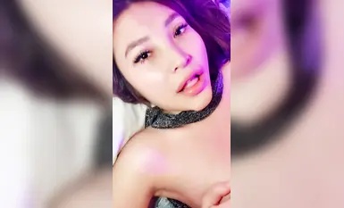 【一起玩】女神被干了！丝袜美腿高跟魔鬼身材