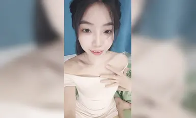 【施施】反差婊骚母狗_黑丝高跟道具狂插流白浆翻白眼！ _2