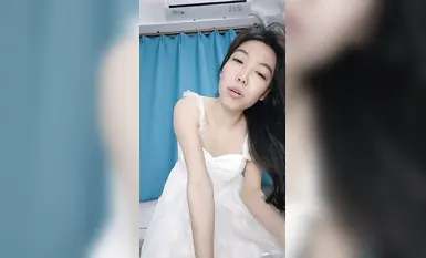 【湿湿】自慰大喷水丝袜大长腿真的太骚了看着舒服_2