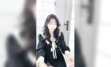 [젖음] 자위 큰 스프레이 스타킹 긴 다리는 너무 섹시해서 편안해 보이지 않아요_3