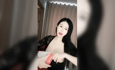 【霸氣白骨精】極品G奶名媛_白嫩美膚_扣穴自慰_淫水狂噴 (26)