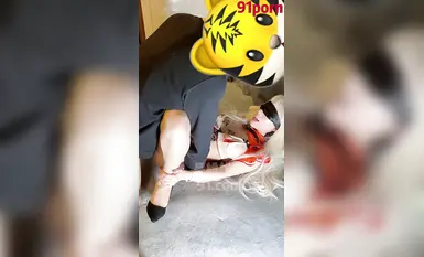 Dewi lucah teratas "A little Yingying (Ia Taotao)" Kerana pembantu rumah comel melakukan kaedah menghisap sperma harimau putih untuk memerah jus dan menitiskan sperma ke dalam mata HD asli