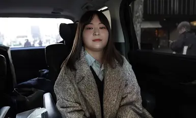 FC2-PPV-4665804_1 3天！ 70% 折扣 [露出脸部] [2 次射精] 下班休息时快速向嘴里射精，然后晚上打电话进行面部护理。我在工作时打电话给一个听话、天真的女孩，让她给我提供一些性服务。