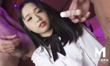 MD-0272 Pasukan penyelamat zakar busuk yang terbaik meniduri jauh ke dalam faraj Wen Ruixin klimaks