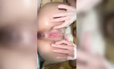 ลูกพี่ลูกน้องจากกวางสีตัวน้อยน่ารักสีชมพู มีนิสัยดี ไม่ค่อยมีประสบการณ์ และพูดมาก มีนิสัยแบบญี่ปุ่นเข้มข้น ชานมไข่มุก + บะหมี่ข้าวหอยทาก = วันที่สมบูรณ์แบบ (4)