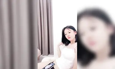 신입앵커 슈퍼핑크 스쿨 미인앵커 원원 혀 스터드 구강 성교 방금 바다에 들어가 변기에 무릎 꿇고 섹스, 소품 트레이닝, 가슴 밀기, 혀 스터드 작은 입 섹시 구강 성교, 다양한 자세 폭발 (44)